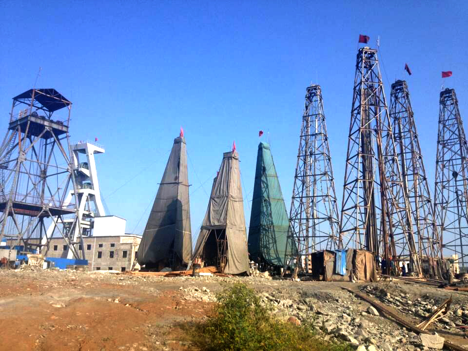 31.河北邢臺中關鐵礦溜破系統(tǒng)地表預注漿工程.jpg