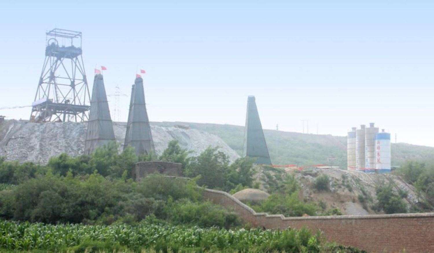 32.河北邯鄲南李莊鐵礦主井地表預注漿工程.jpg